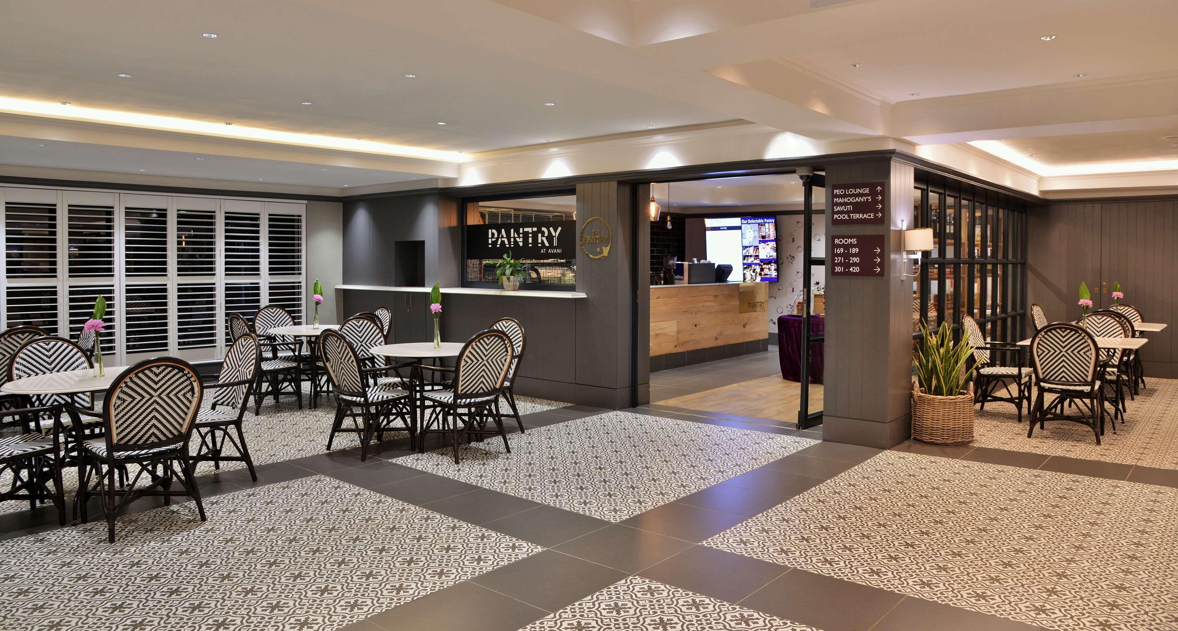 Avani Gaborone Resort & Casino Экстерьер фото