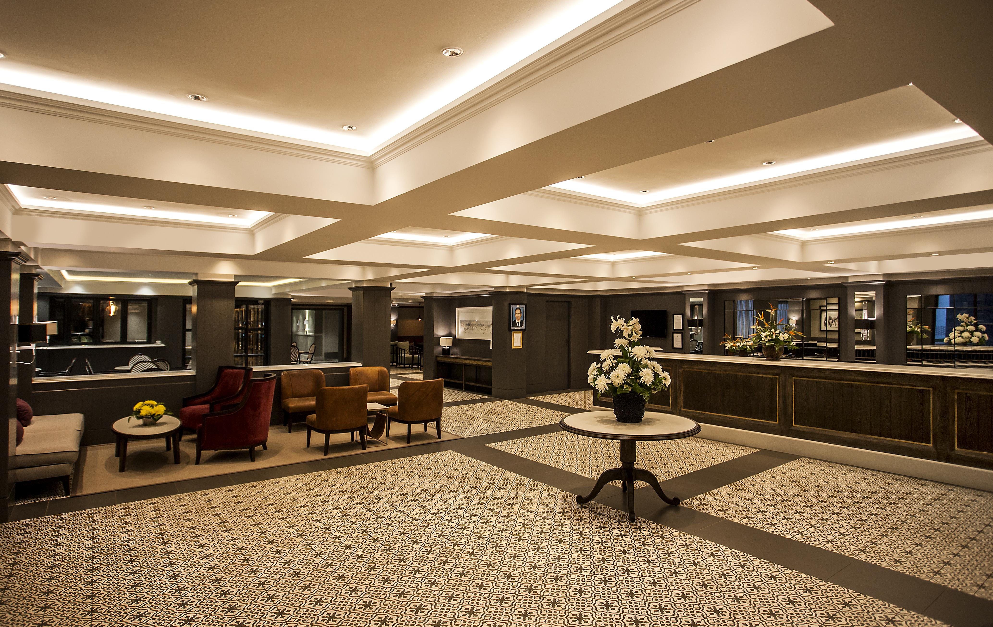 Avani Gaborone Resort & Casino Экстерьер фото